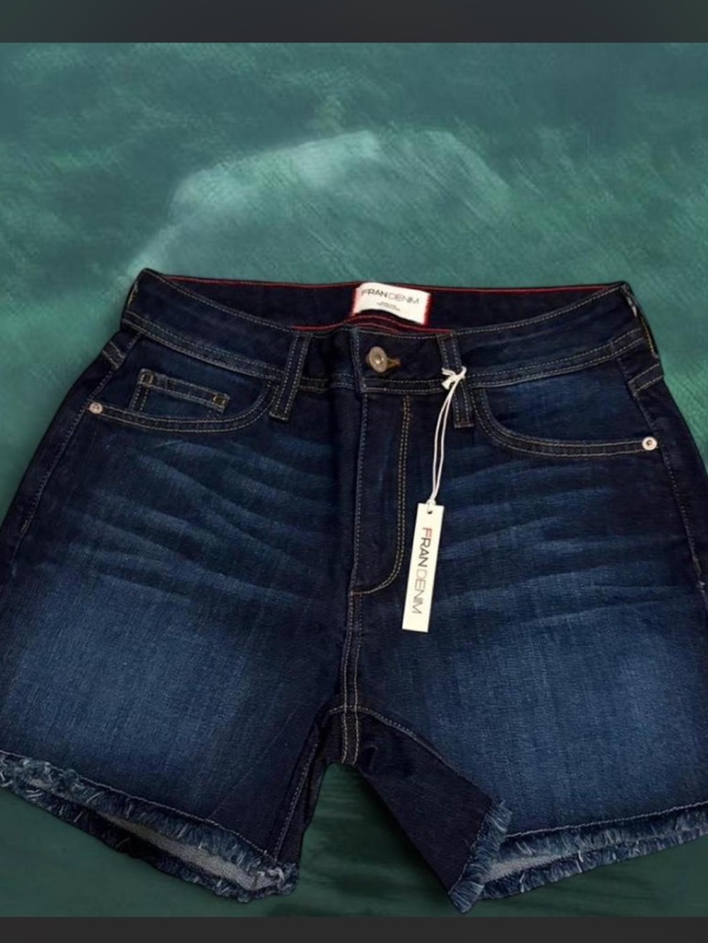 NWT Fran Denim "Lauren" Athletic Fit Shorts Size 26